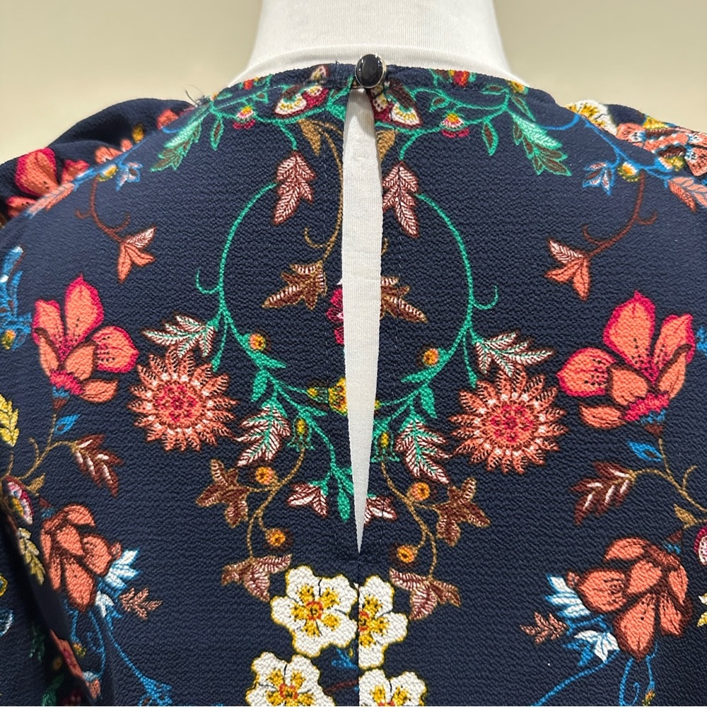 Haute Monde Floral Ruffle Cold Shoulder Blouse Crepe Bold Colors Navy Blue - Picture 7 of 11